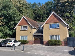 Front External- click for photo gallery